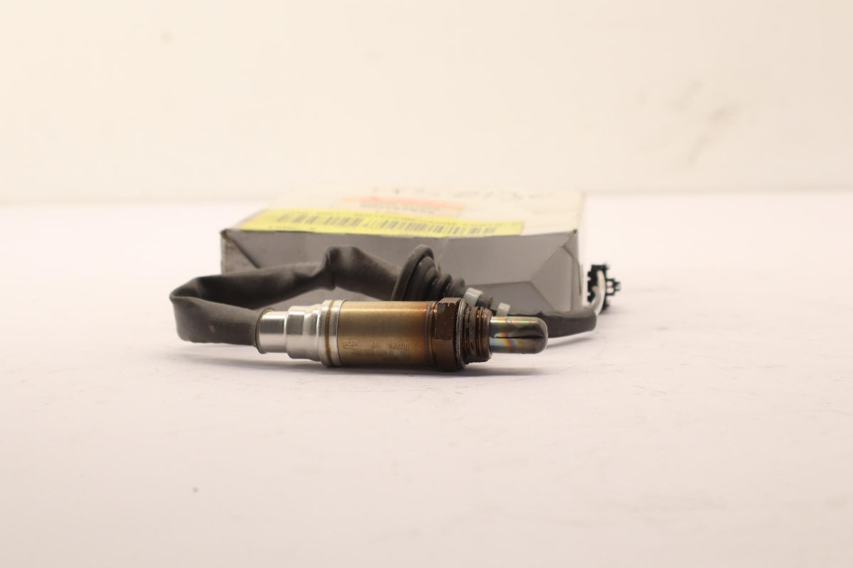 Original OE MITSUBISHI Lambdasonde MD197852