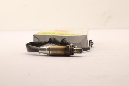 Original OE MITSUBISHI Lambdasonde MD197852