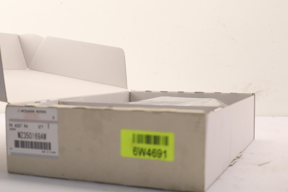 Original OE MITSUBISHI Einparkhilfe MZ350169AW