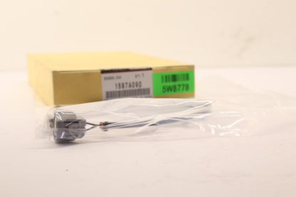 Original OE MITSUBISHI Abgastemperaturgeber 1587A090