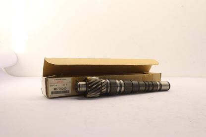 Original OE MITSUBISHI Schaltgetriebe Vorgelegewelle MD770265