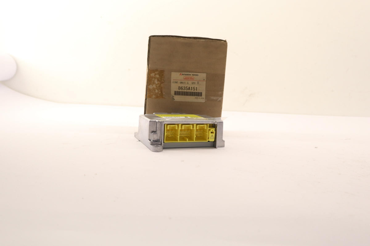 Original OE MITSUBISHI Airbag Steuergerät 8635A151