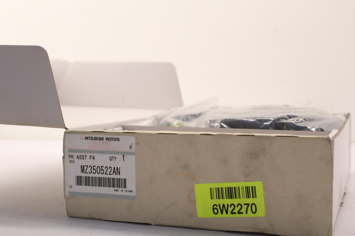 Original OE MITSUBISHI Einparkhilfe MZ350522AN