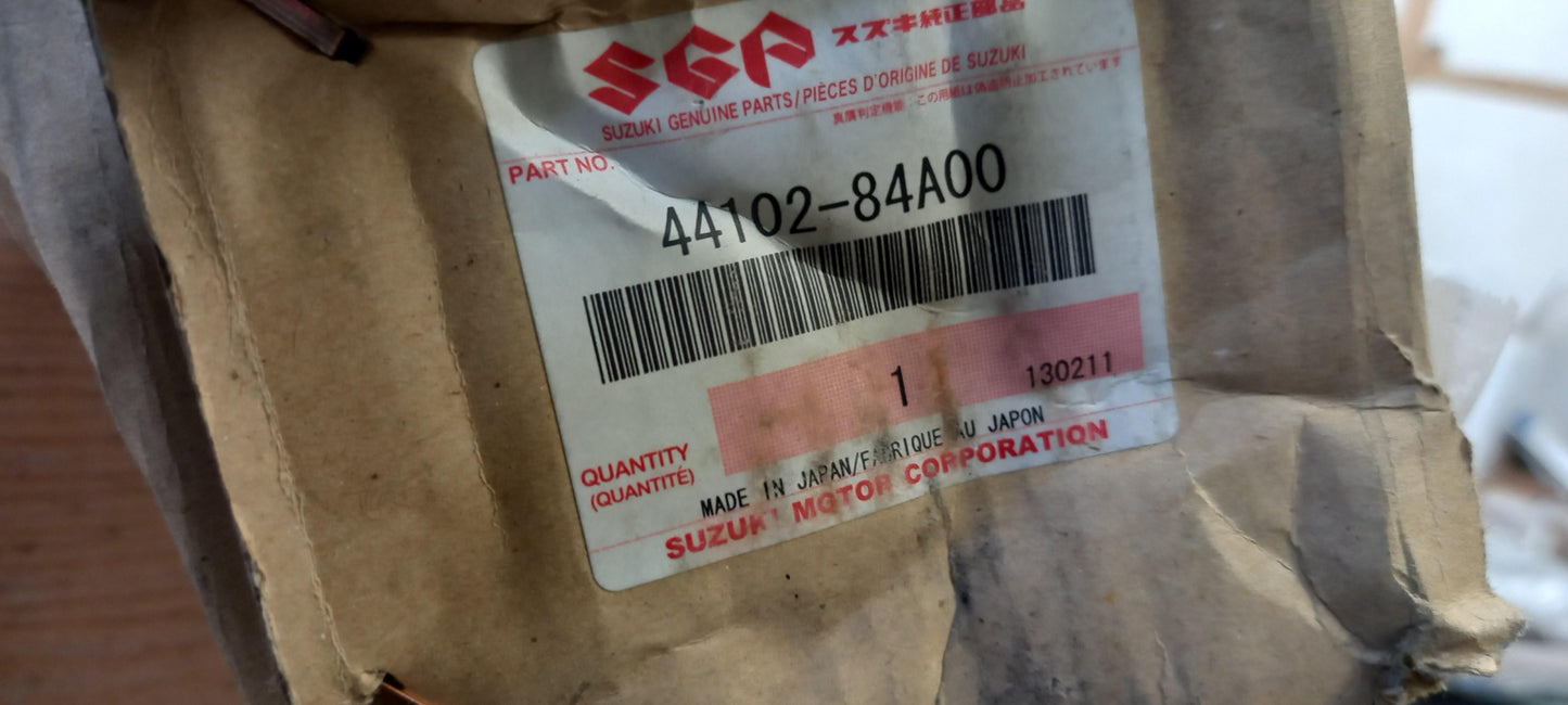 Original OE SUZUKI Antriebswelle Gelenksatz 4410284A00000