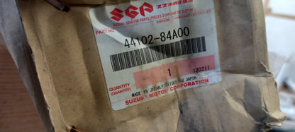 Original OE SUZUKI Antriebswelle Gelenksatz 4410284A00000