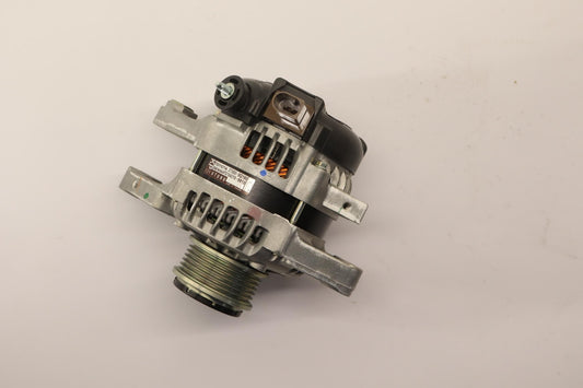 Original OE Peugeot Lichtmaschine B000771980
