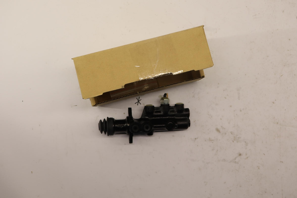 Original PORSCHE 911 (65-77) 914 (70-76) Hauptbremszylinder 91135501202