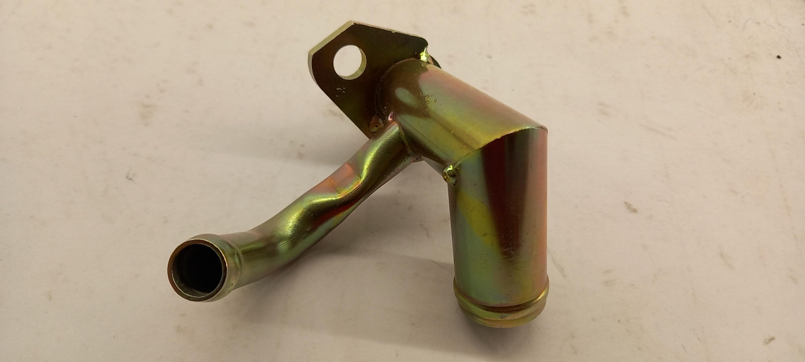 Original OE Volkswagen Kühlwasserflansch 034121143C