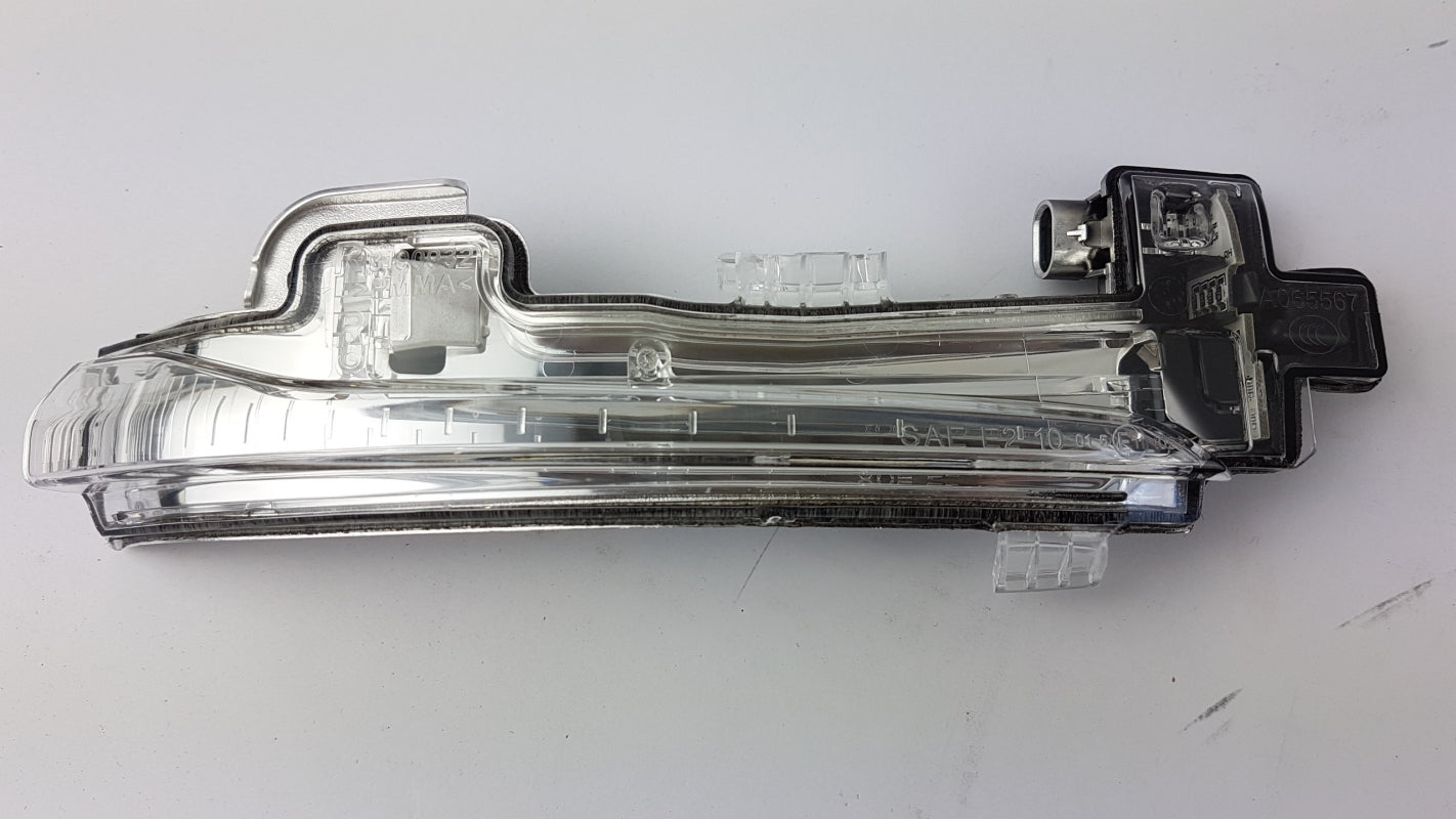 Original VOLVO S60 S80 V60 V70 Blinker Blinkleuchte Außenspiegel Rechts 31402416
