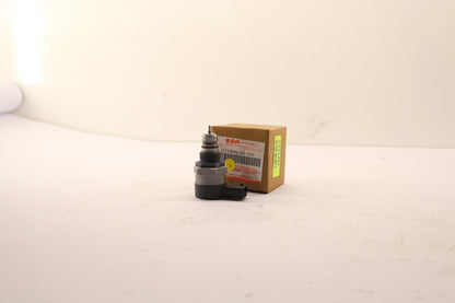 Original OE SUZUKI Kraftstoffdruck Steuerventil 15733M86J00000