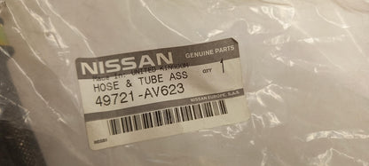 Original OE NISSAN Lenkung Hydraulikschlauch 49721AV623