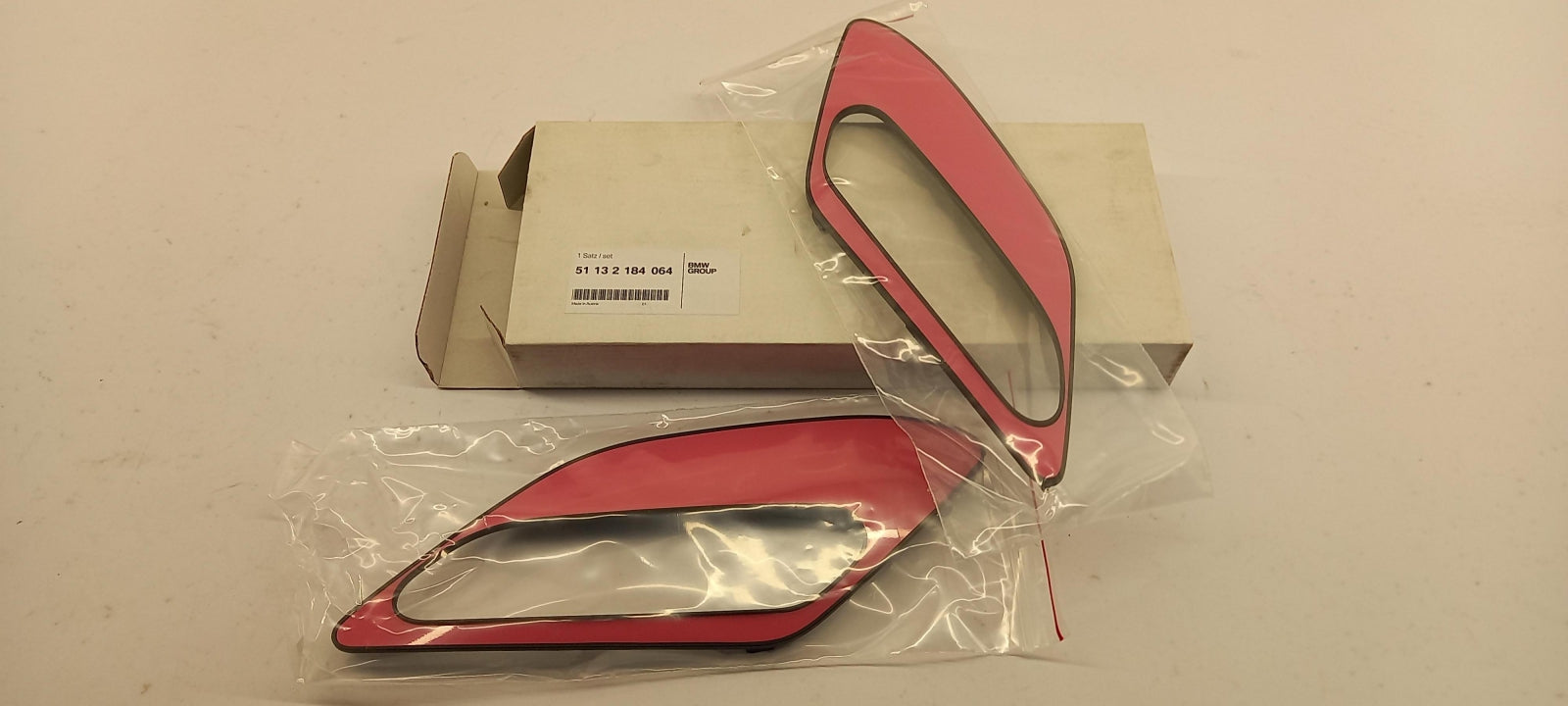 Original MINI R60 R61 Zierblendenset mit Pad pink 51132184064