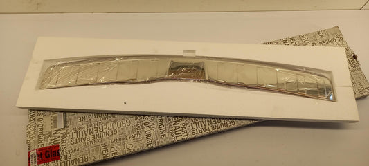 Original DACIA Spring ab 2021 Ladekantenschutz Edelstahl Hinten 8201741960