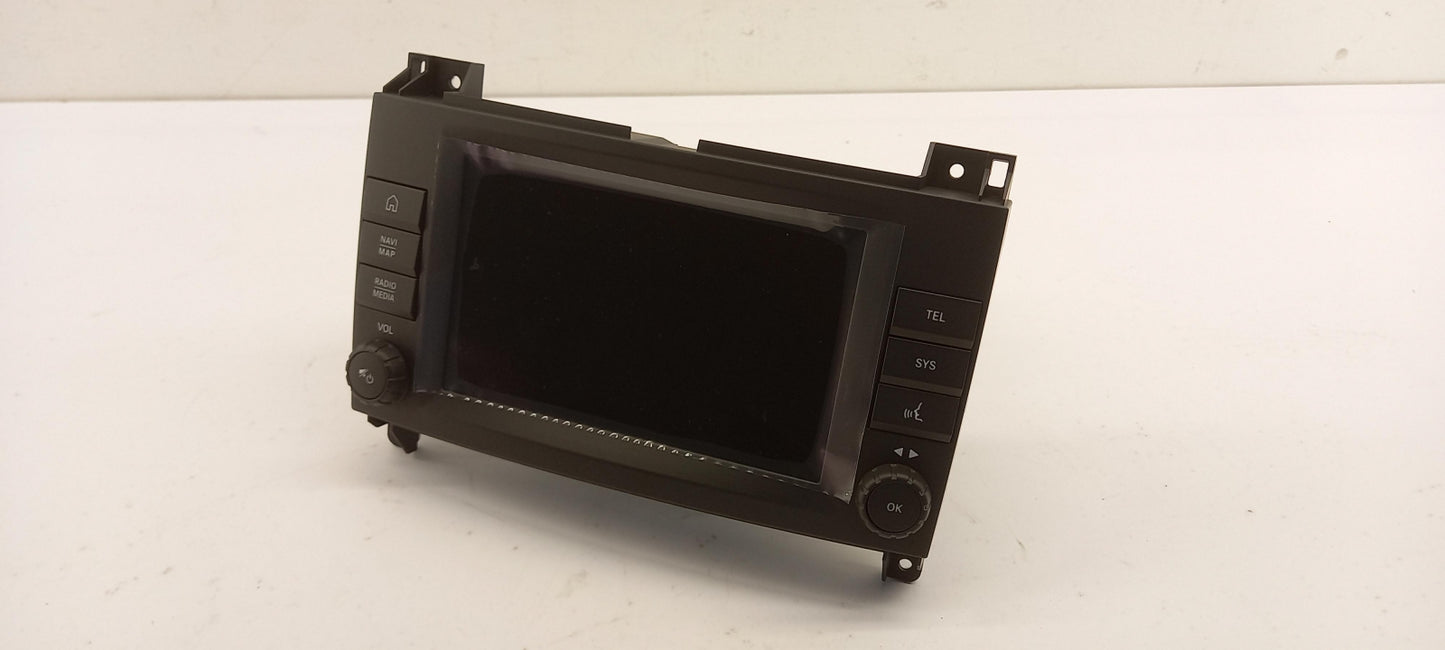 Original MERCEDES-BENZ Vito Viano W447 Multimedia Haupteinheit A4479008719