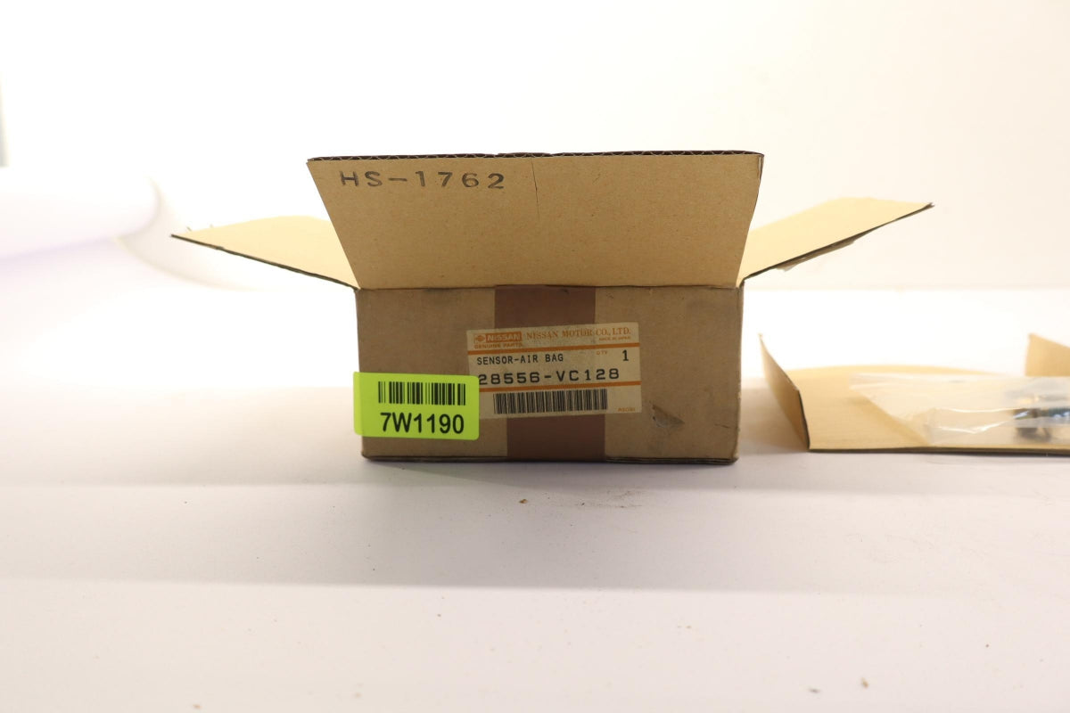Original OE NISSAN Airbag Steuergerät 28556VC128