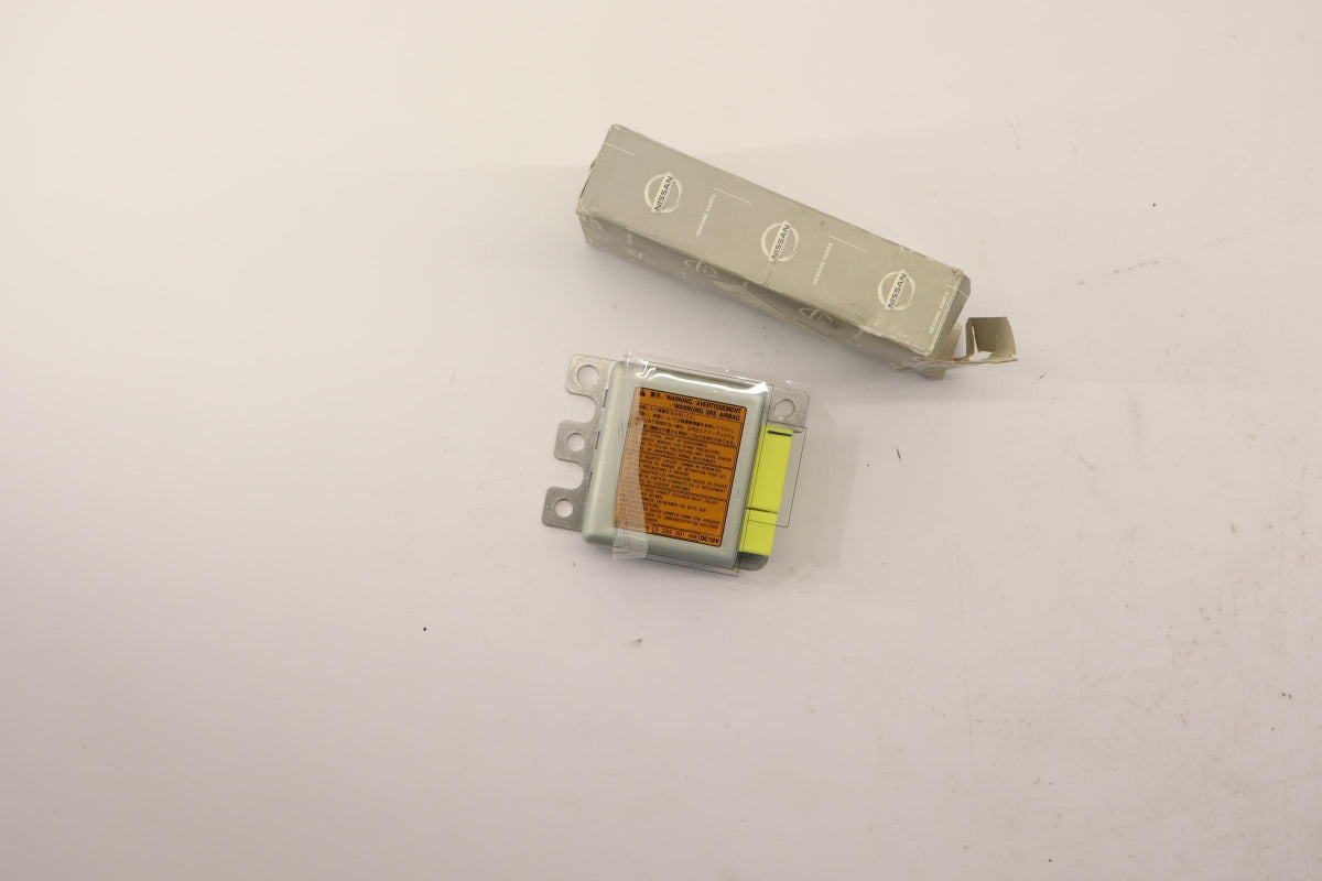 Original OE NISSAN Airbag Steuergerät 988209F425
