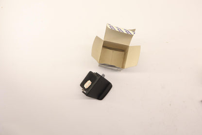 Original OE NISSAN Clip 688002F910