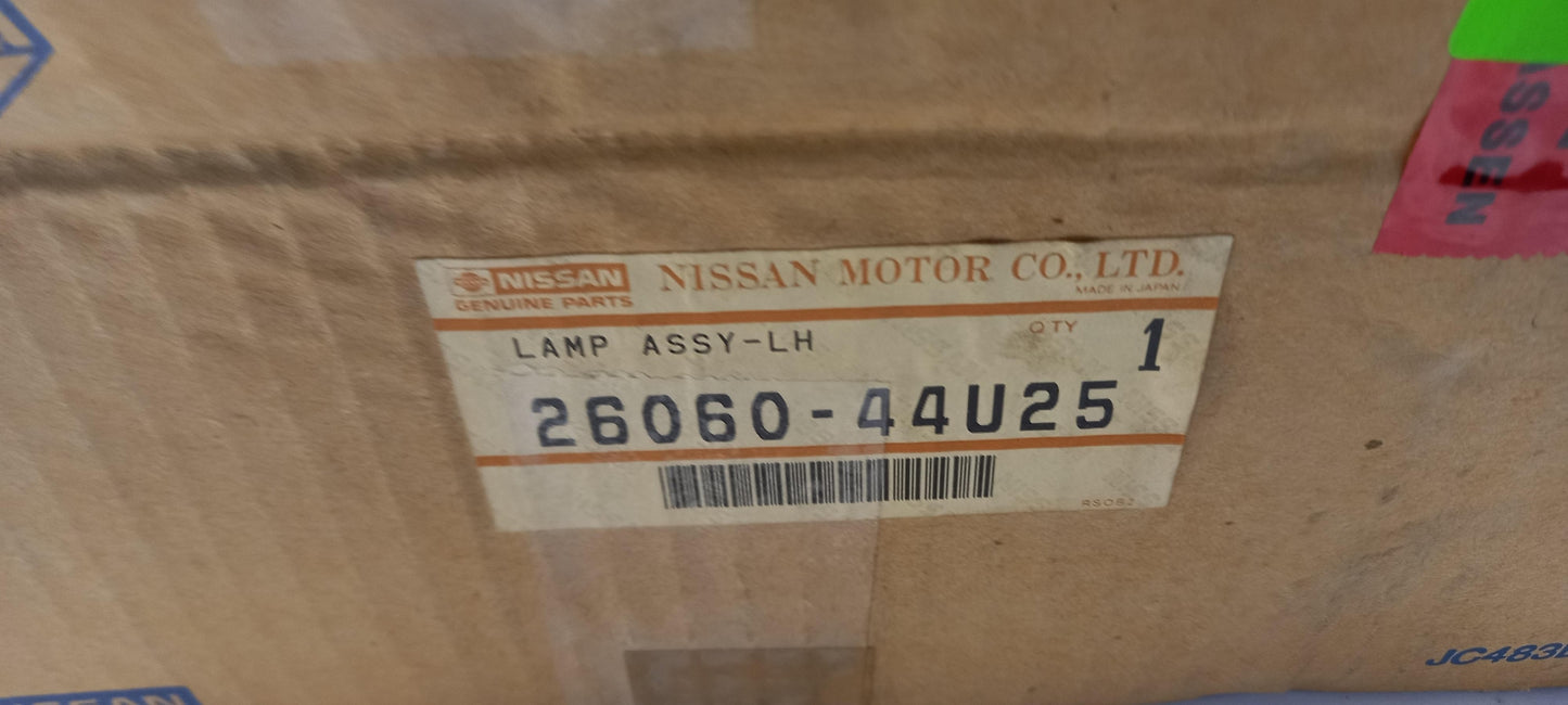 Original OE NISSAN Scheinwerfer 2606044U25