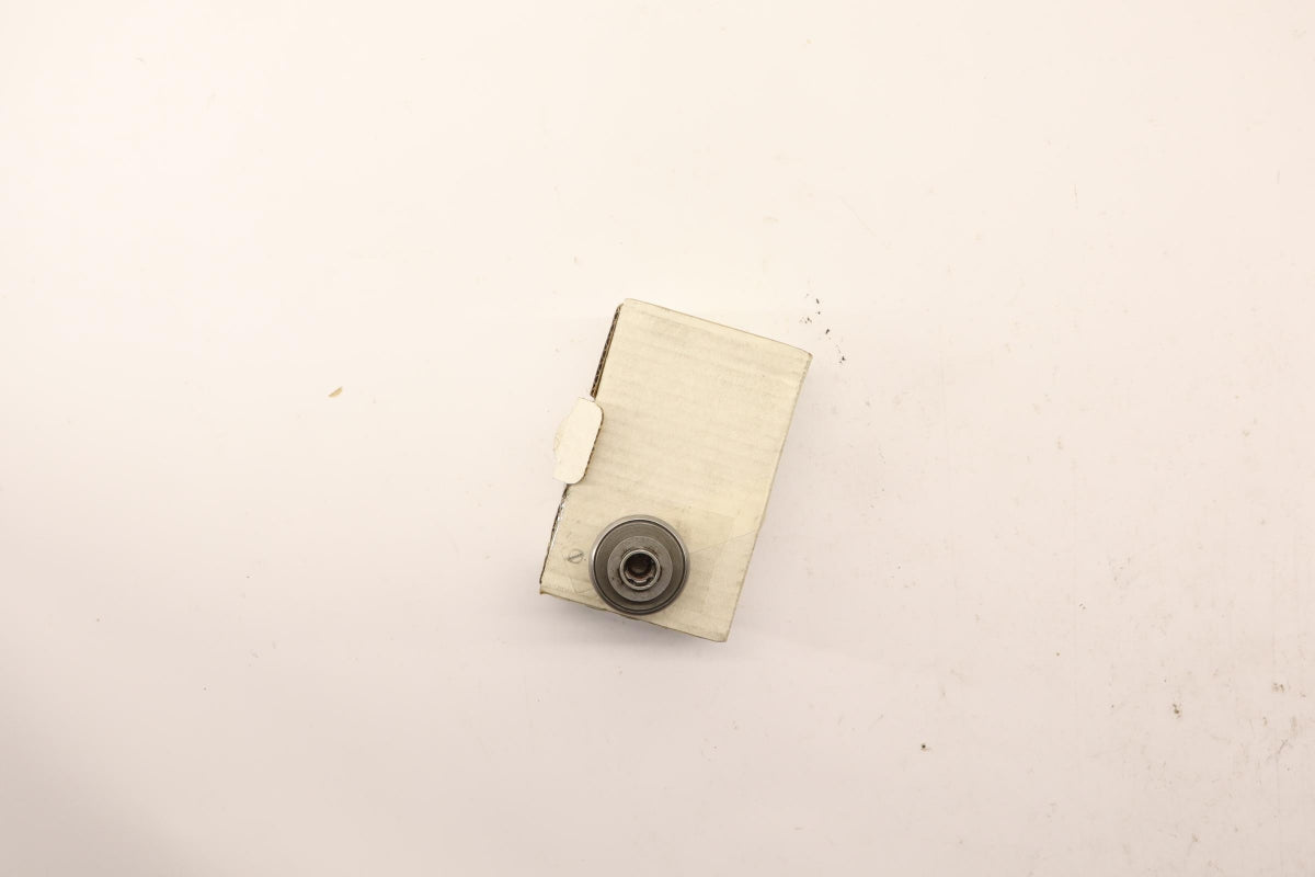Original OE NISSAN Anlasser Freilaufgetriebe 23354AX000