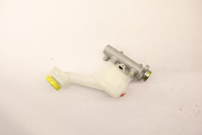 Original OE NISSAN Hauptbremszylinder 460108H910