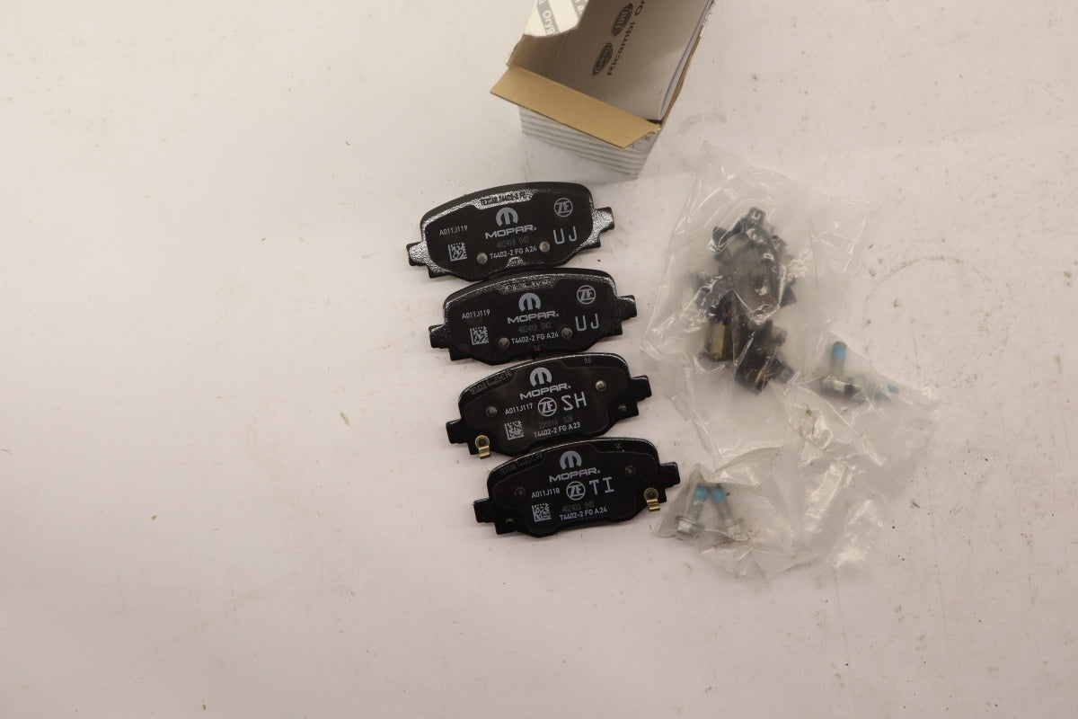 Original OE FIAT Bremsbeläge K68510086AA