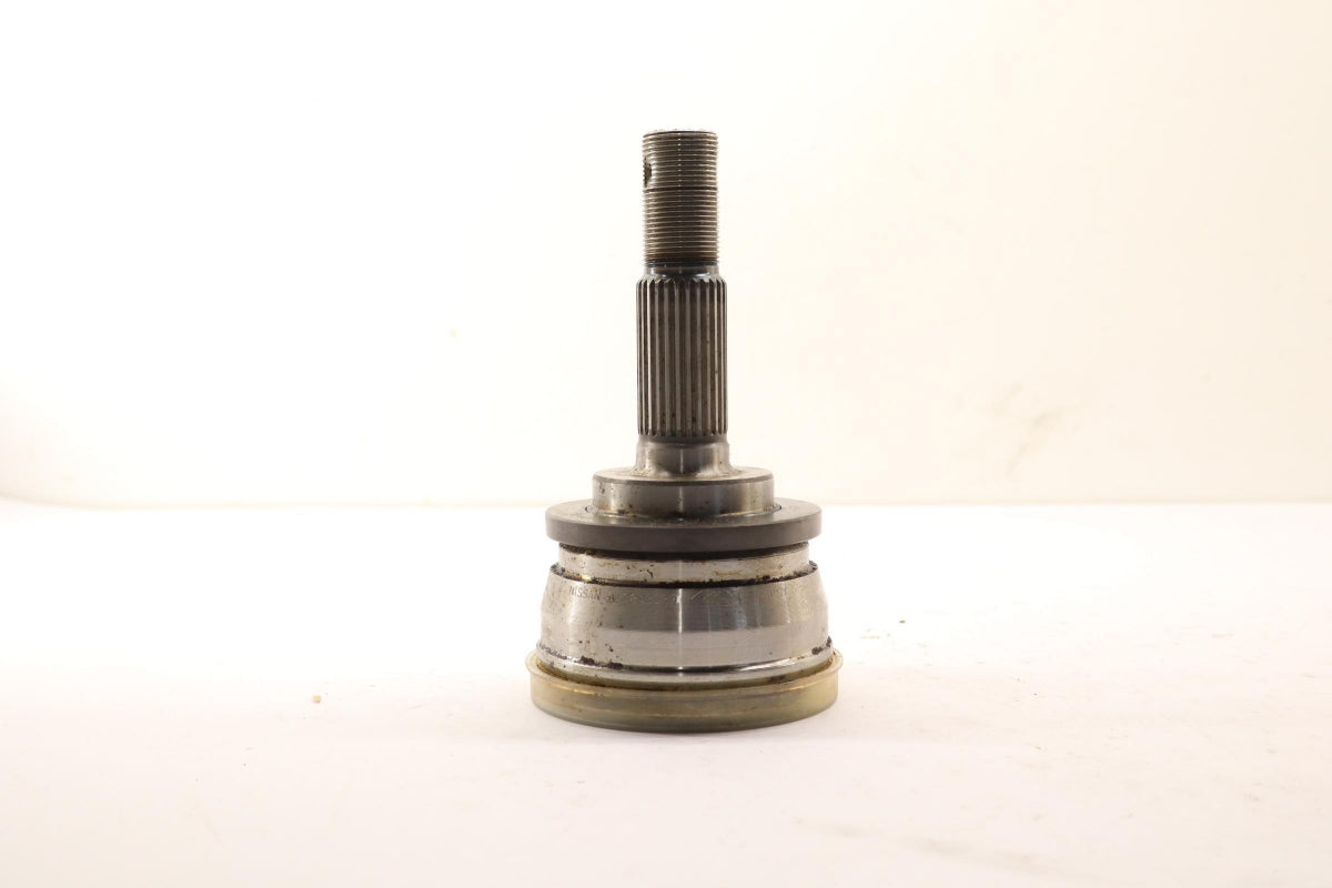 Original OE NISSAN Antriebswelle Gelenksatz 3921171J27