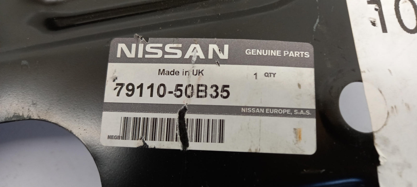 Original OE NISSAN Heckblech Verstärkung 7911050B35