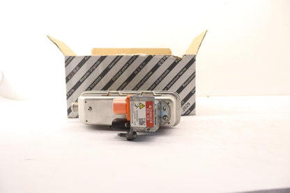 Original OE FIAT Spannungswandler K68400740AD