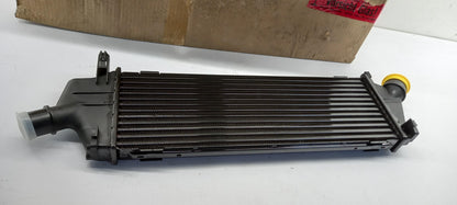 Original OE NISSAN Ladeluftkühler 14461BC400
