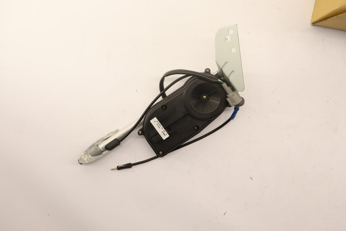 Original OE NISSAN Antenne 28200VK410