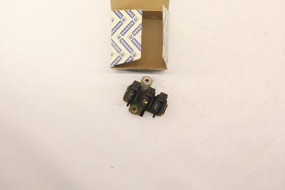 Original OE NISSAN Magnetventil 149567C601