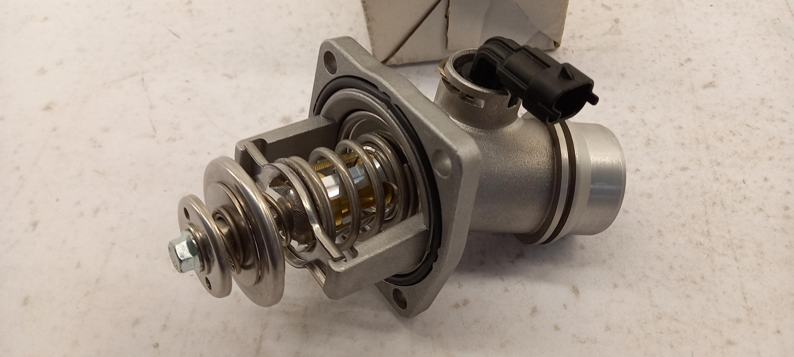 Original OE FIAT Thermostat, Kühlmittel 670052360