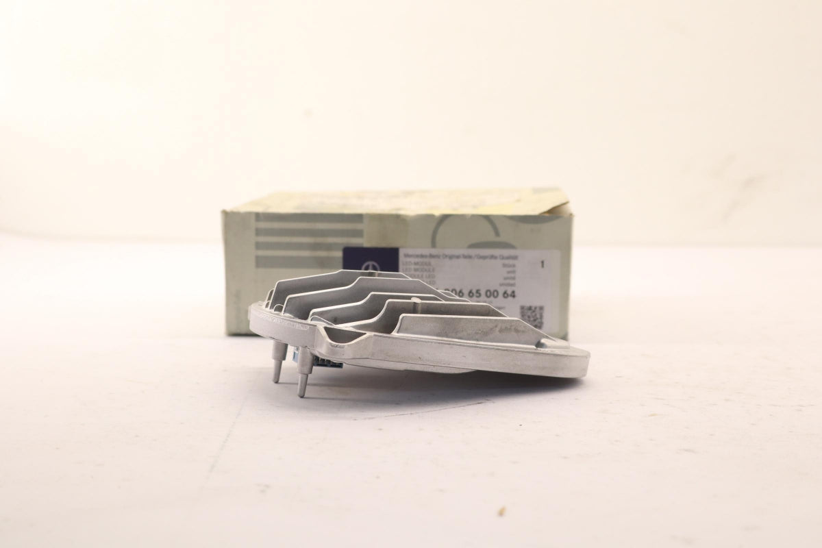 Original OE MERCEDES-BENZ Leuchten Steuergerät A176906650064