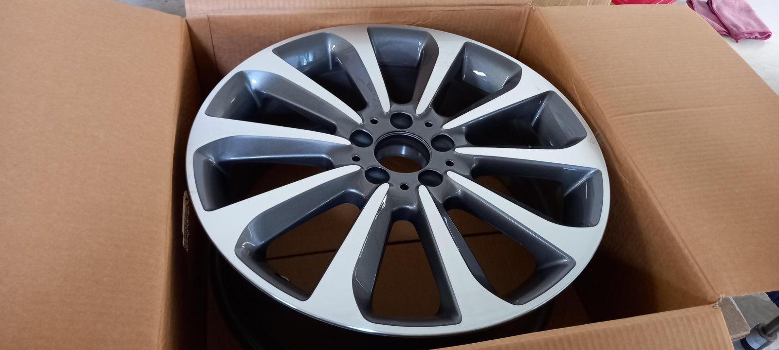 Original OE MERCEDES-BENZ Felge A20540129007X21