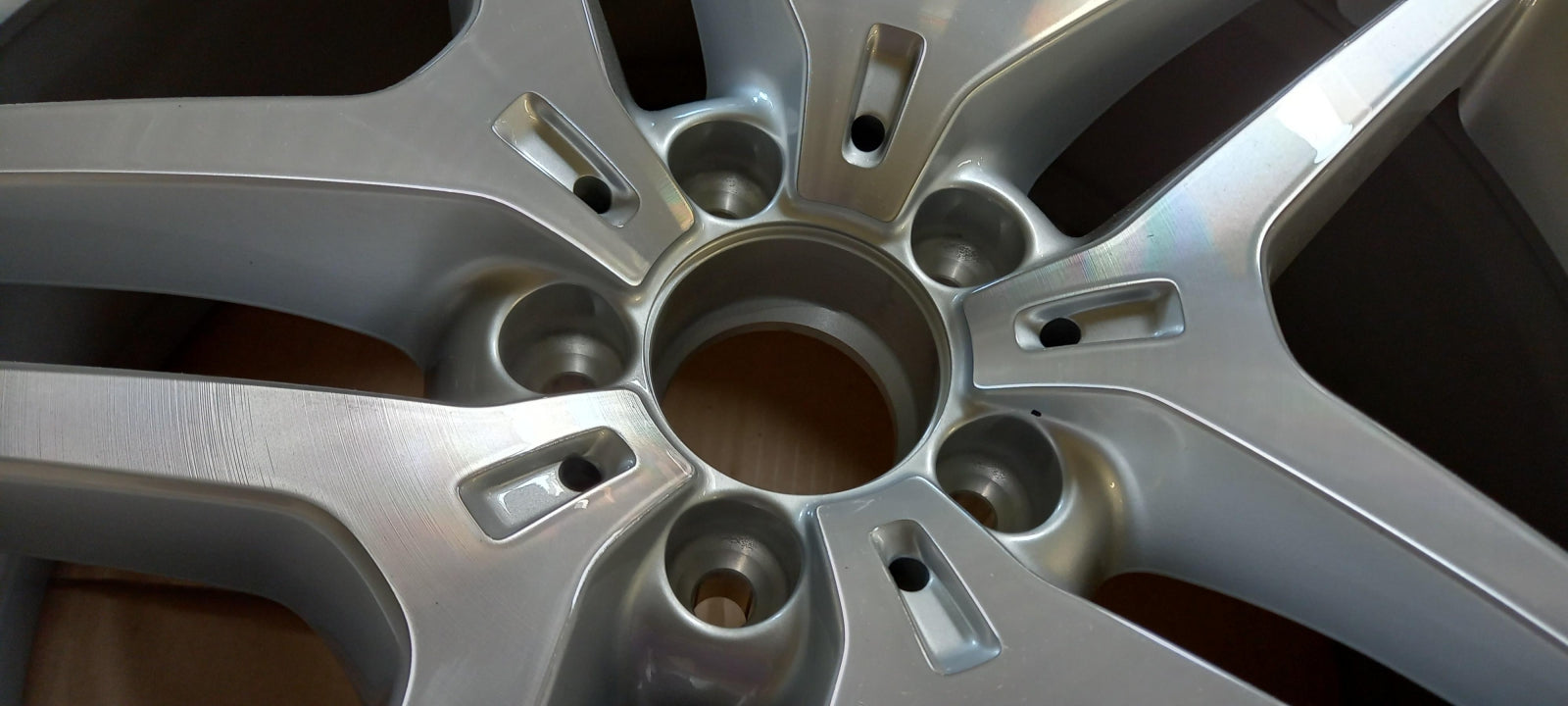 Original OE MERCEDES-BENZ Felge A16640137007X25