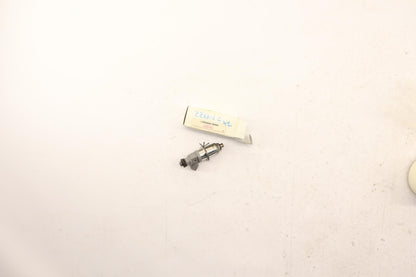 Original OE MITSUBISHI Injektor 1465A013