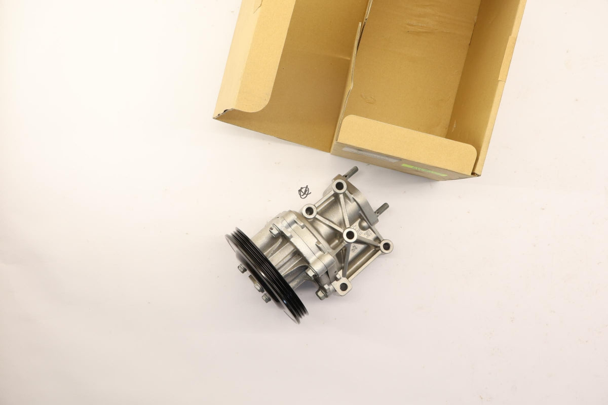 Original OE MITSUBISHI Wasserpumpe 1300A110