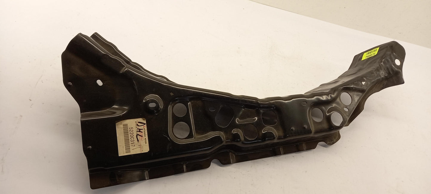 Original OE MITSUBISHI Seitenverstärkung 5220C317