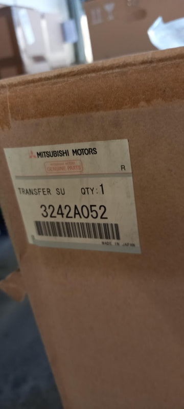 Original OE MITSUBISHI Verteilergetriebe 3242A052