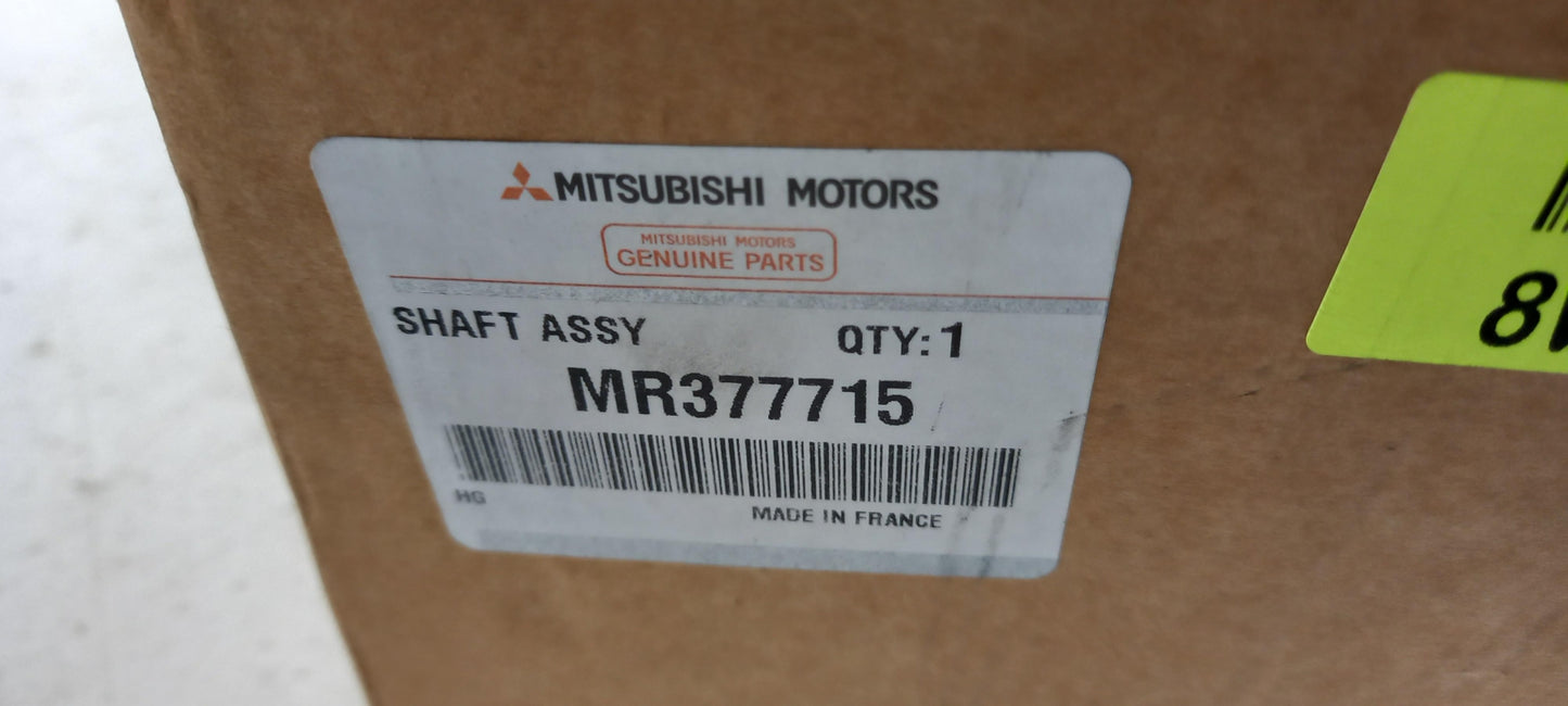 Original OE MITSUBISHI Feststellbremse Bremsbackensatz MR377715