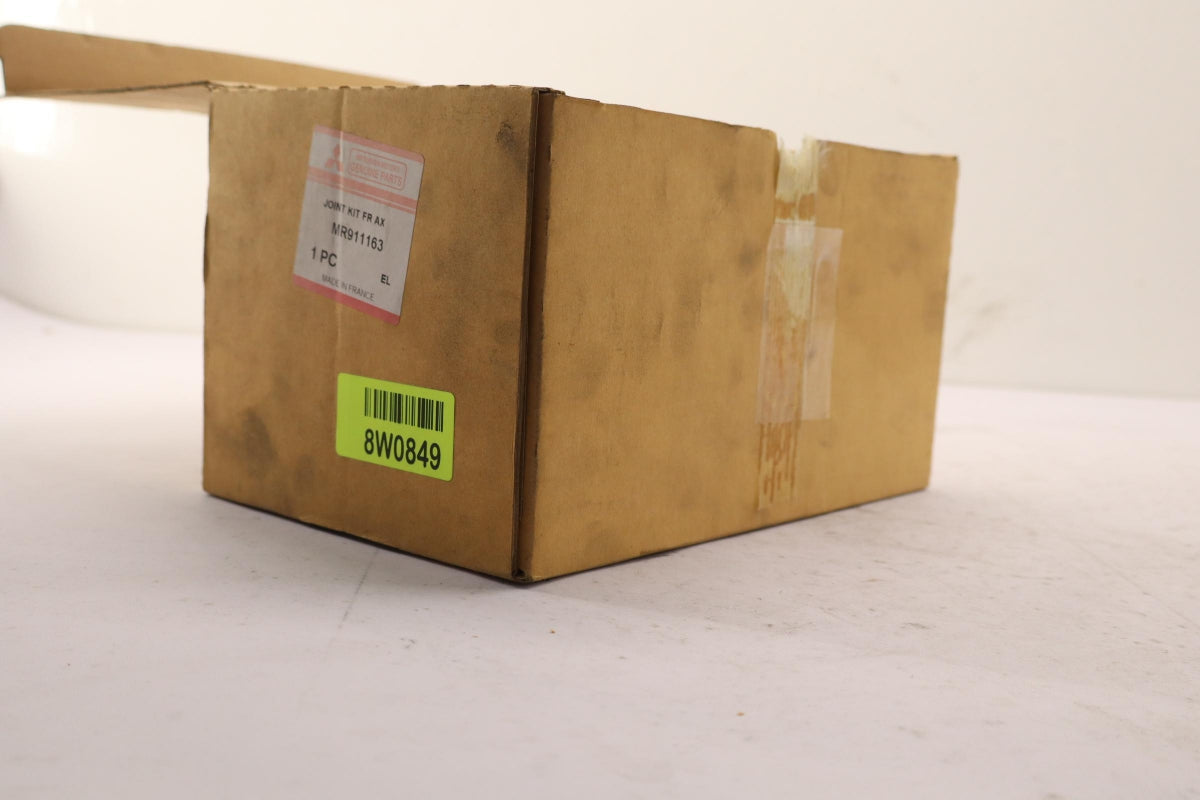 Original OE MITSUBISHI Antriebswelle Gelenksatz MR911163