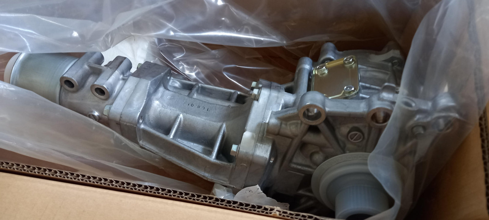 Original OE MITSUBISHI Verteilergetriebe 3200A089