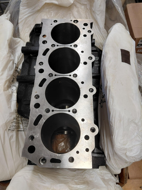 Original OE MITSUBISHI Zylinderkopf 1050A007