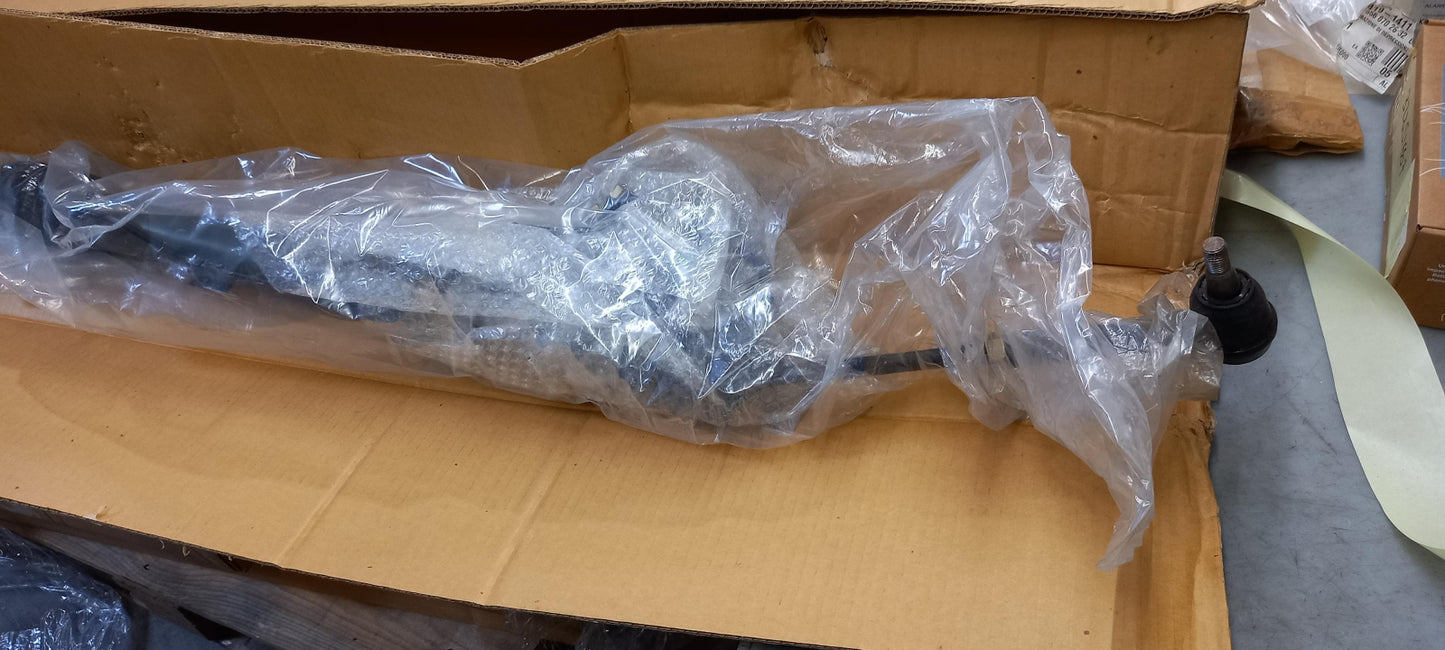 Original OE NISSAN Lenkgetriebe 4900132P00
