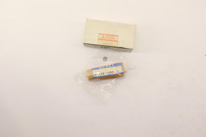 Original OE MITSUBISHI Injektor MD103301