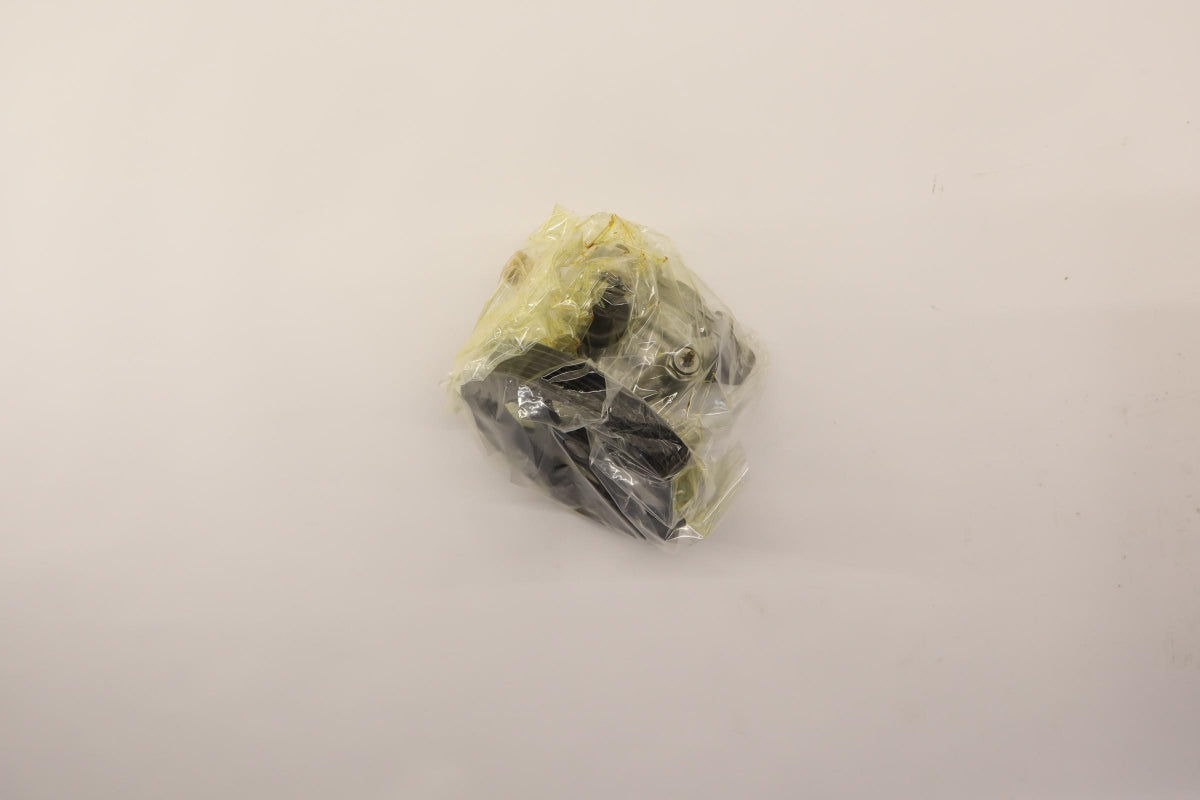 Original OE MITSUBISHI Servopumpe MR916044
