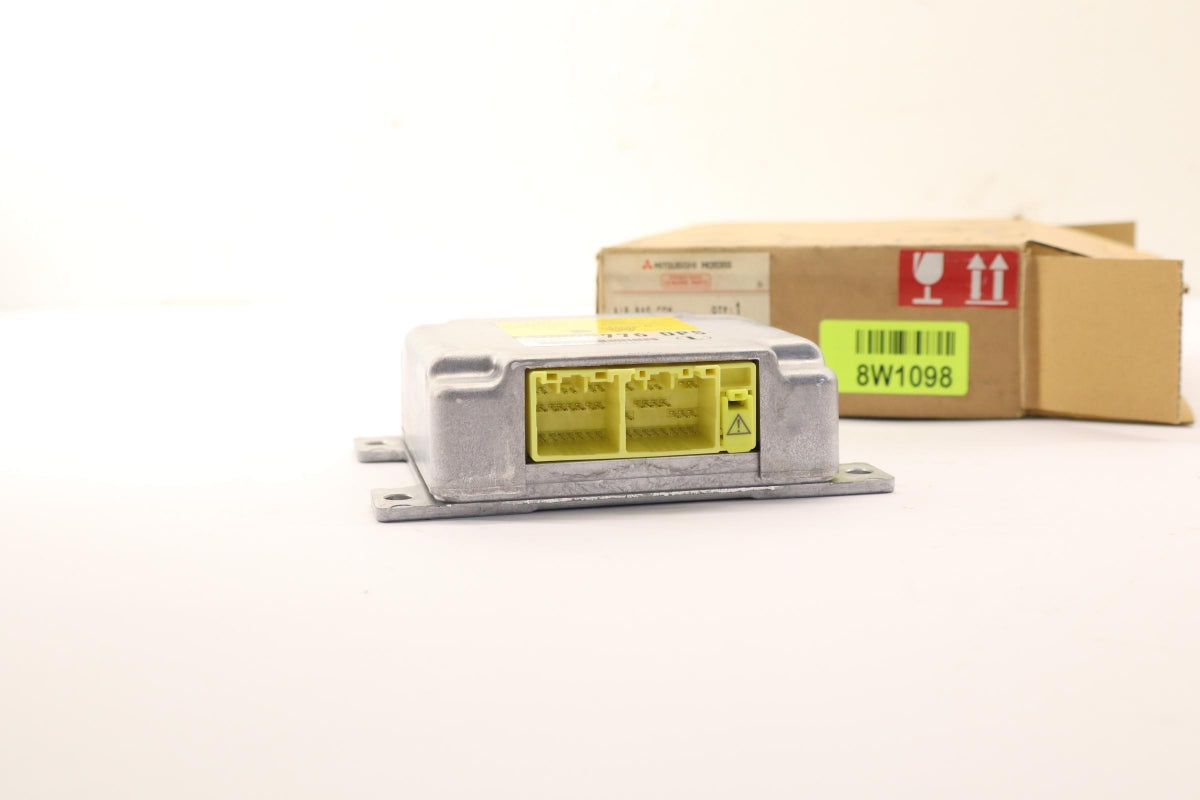 Original OE MITSUBISHI Airbag Steuergerät MR472776