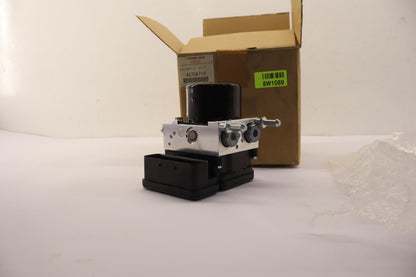 Original OE MITSUBISHI Bremsanlage Hydraulikpumpe 4670A718