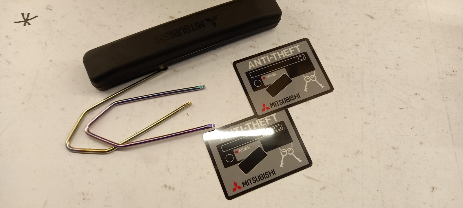 Original OE MITSUBISHI Multimedia Haupteinheit MZ312720