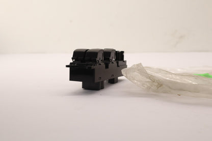 Original OE MITSUBISHI Fensterheberschalter 8608A301